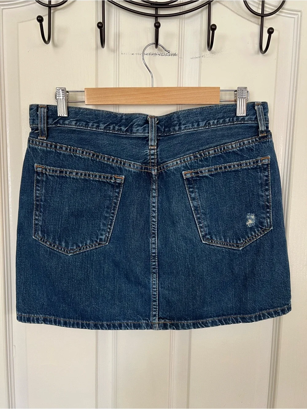Gap Jeans Y2K Distressed Denim Mini Skirt Medium Wash